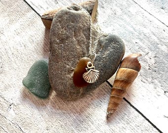 Sea Glass Necklace with Shell Charm – Handmade Coastal Jewellery | Brown Sea Glass Pendant | Ocean Inspired Gift | Beach Treasure