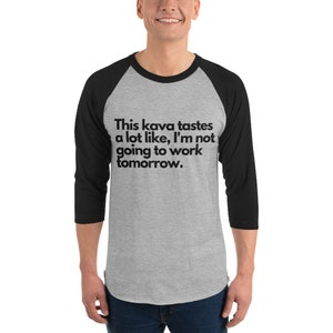 3/4 sleeve raglan shirt