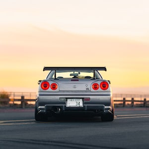 Nissan Skyline R34 GT-R image 1