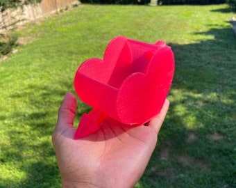 3D Printed Lovers Planter (Heart Shaped Planter)