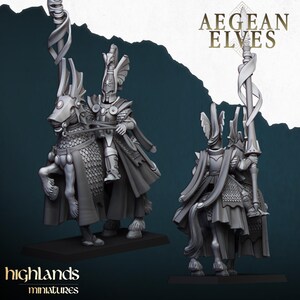 Peut inclure: Deux figurines miniatures en plastique gris d'elfes à cheval. Les elfes portent une armure et tiennent des lances. Les chevaux portent une armure et ont des ailes. Les figurines font partie d'un ensemble appelé "Elfes Égéens".