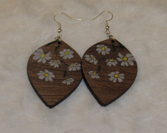 Teardrop Flower - Dangle Earrings - Wooden
