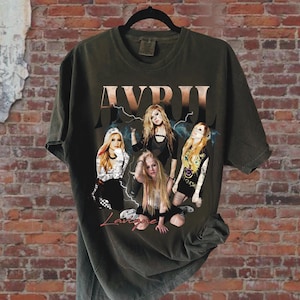 Avril Lavigne vintage tshirt PNG