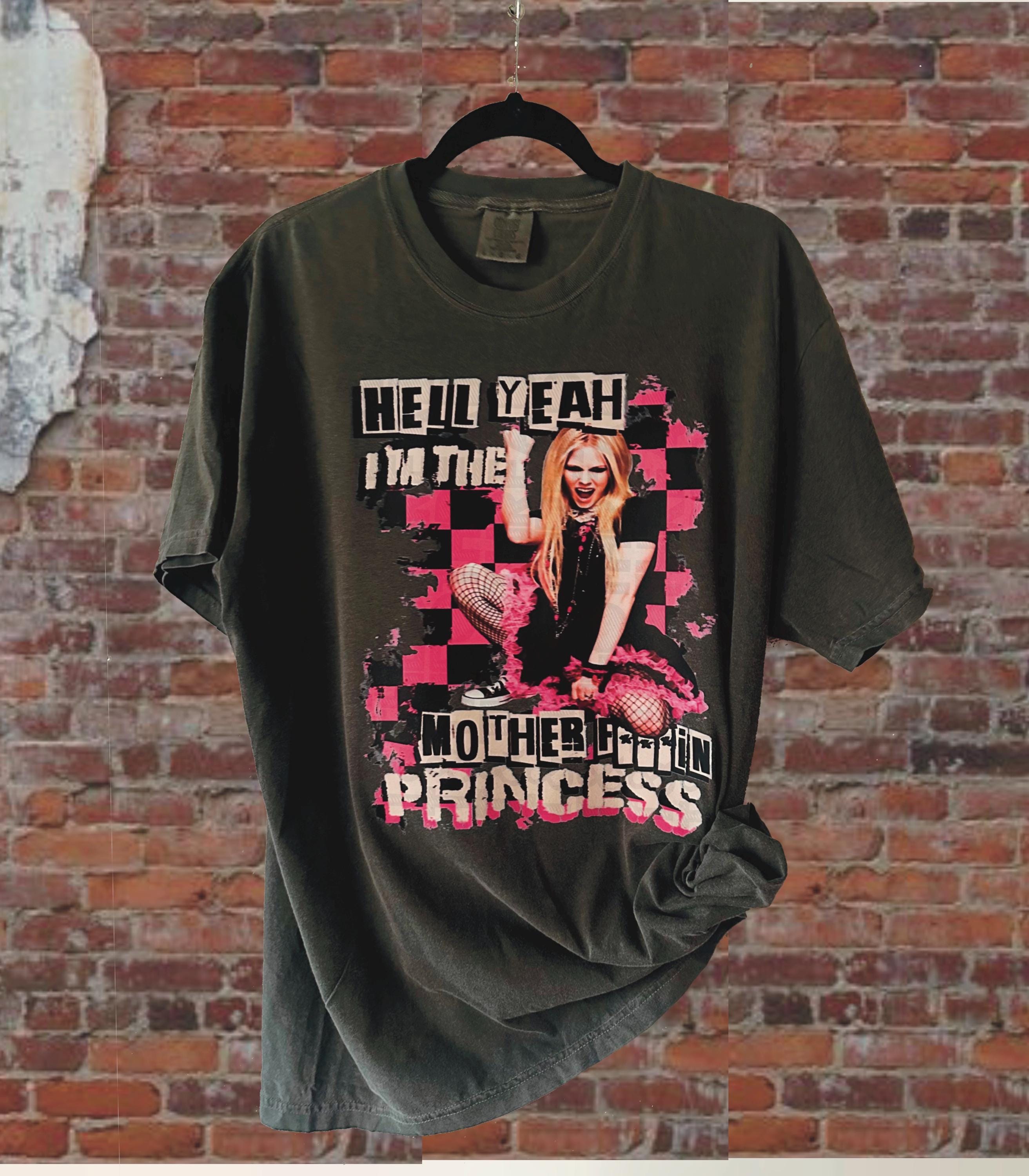 Avril lavigne shirt - Etsy 日本 Avril lavigne shirt - Etsy 日本