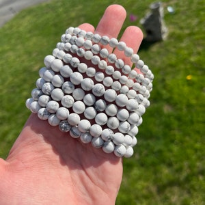 Howlite Bracelet | 6mm & 8mm beads | howlite crystal bracelet