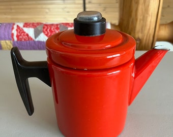 Percolateur pour cafetière Finel en émail rouge fabriqué en Angleterre