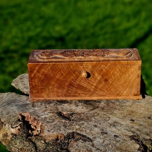 CURLY WALNUT Jewelery Box Vintage Christmas Gift