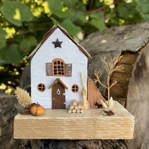 Autumn driftwood houses, little wooden house, autumn decor, fall decor, autumn pumpkin cottage, driftwood cottage, new home gift, miniature