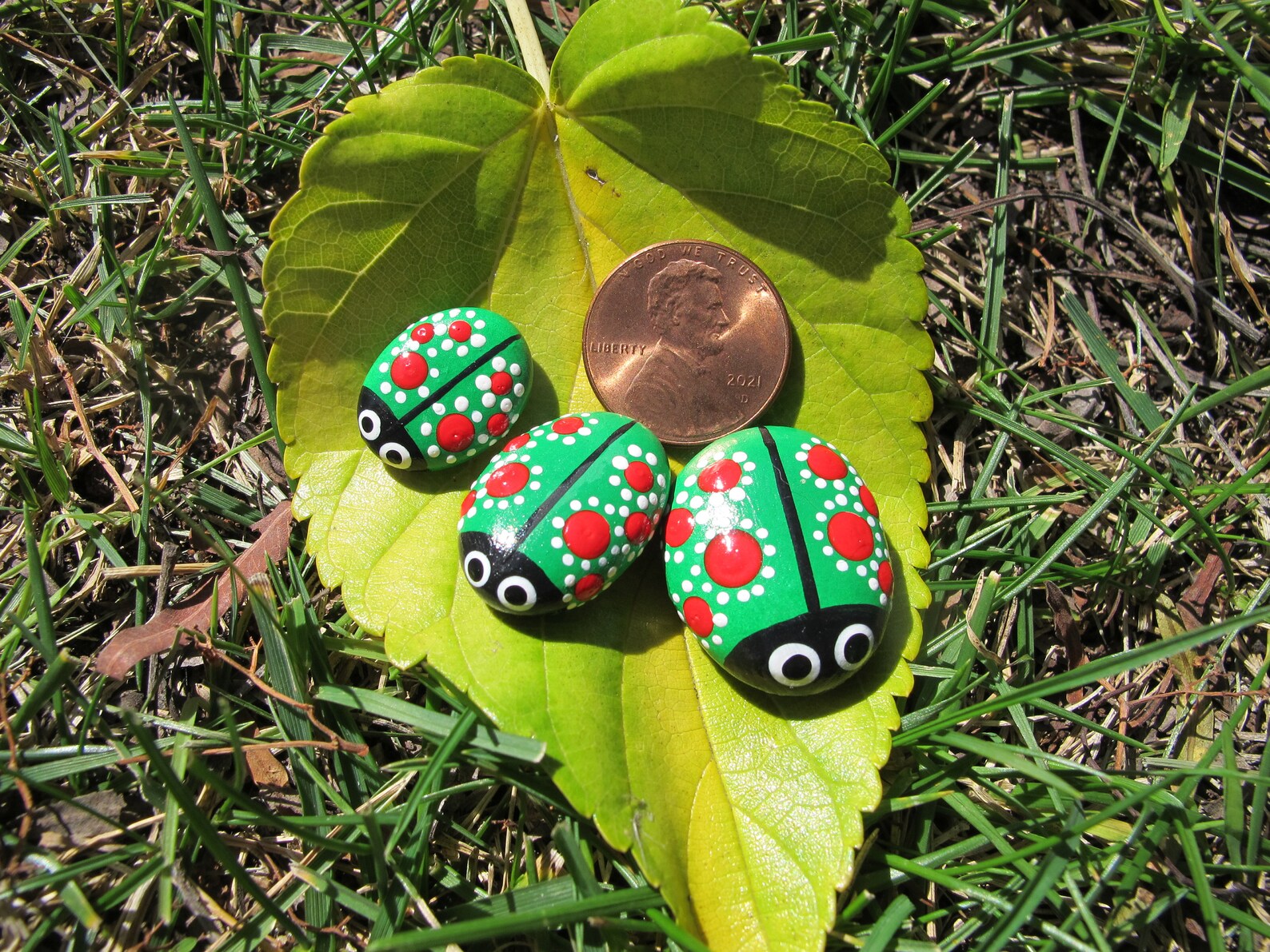 Set of 3 Ladybug Rocks-painted Rocks-pet Rocks-fairy - Etsy