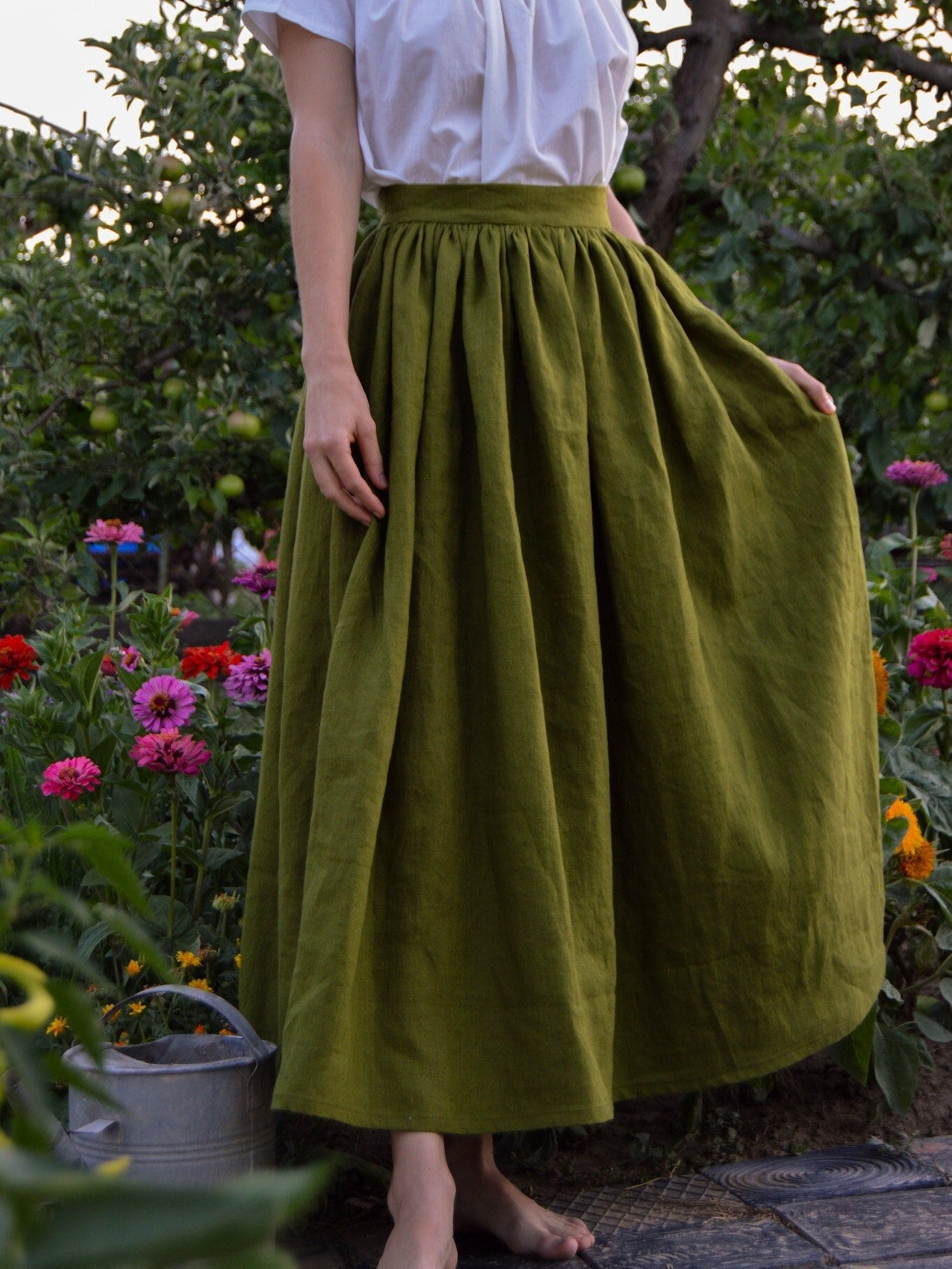 AMANI LAUREL GATHERED WAIST MIDI LINEN SKIRT