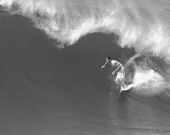 Vintage Surf Photo of Surfer Andy Irons Surfing in the Pipeline Masters Contest in Hawaii.  Digital Instant Download, Printable Photo Art