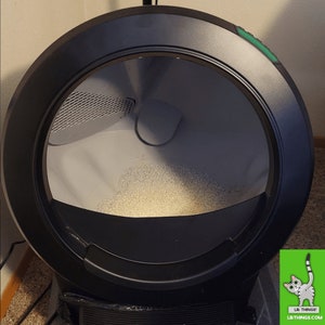LR Things - HALF Guard dla Litter-Robot 4 w błyszczącym/matowym czarnym akrylu - mini ogrodzenie WYMAGANE