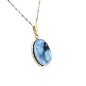 Diamant Akzent 'Heaven's Gift' 10K Gold Blau Achat Cameo Anhänger mit KOSTENLOSER Halskette Muttertag, Geschenk für Sie, Neugeborenen Geschenk, Cameo Schmuck Bild 2