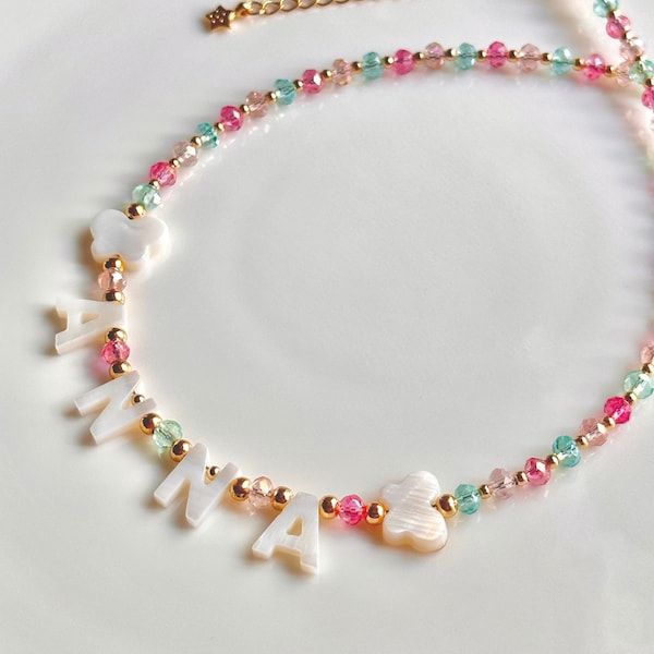 Collar con nombre personalizado para niño pequeño, collar con nombre y letra de nácar, regalo de cumpleaños para niños, regalo para niñas pequeñas, regalo para niño pequeño