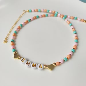 Collar elegante con nombre para niños, collar de cuentas personalizado, collar con palabras personalizado, collar para niña pequeña, collar para niña pequeña, regalo para niños