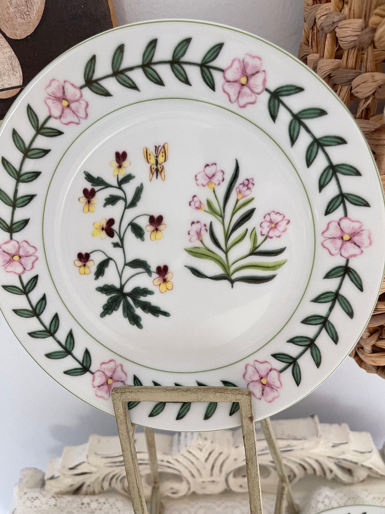 Vintage GODINGER Set of 4 Dessert Plates Botanical Porcelain New in Box