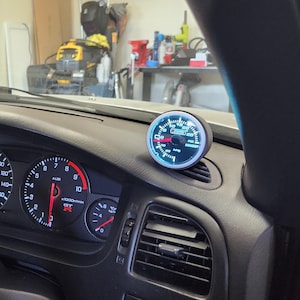 Nissan R33 Skyline 52mm gauge pod