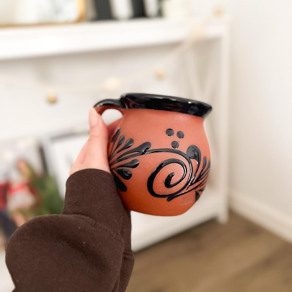 Mexican Clay Barro Mug – Handmade Pottery Coffee Cup, Rustic Terracotta Mug, Authentic Mexican Kitchen Decor, Barro Cazuela Cup