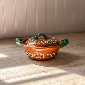 Mexican Clay Barro Pot Salsero – Handmade Traditional Cookware Pottery