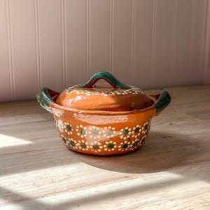 Mexican Clay Barro Pot Salsero – Handmade Traditional Cookware Pottery