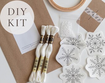 Mini kit for beginners, DIY Snowflakes Embroidery Kit beginner, Hand Embroidery kit, Art Craft Kit, Christmas embroidery