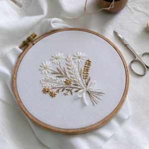 Bouquet embroidery pattern + video tutorial, beginner embroidery PDF pattern, flower embroidery designs