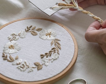 Flower embroidery pattern + video tutorial, beginner embroidery PDF pattern, floral embroidery designs