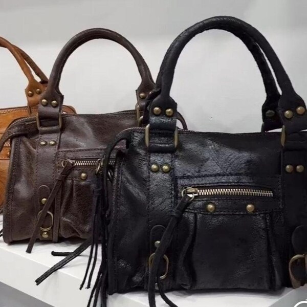 Bolso Tote bag color NEGRO.  2 tamaños. Piel muy suave. GENUINE soft LEATHER. Black Soft Leather Tote, Black Shopper. Super Trendy