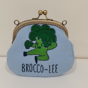 Brocoli Bruce Lee brodé à la main, porte-monnaie, trousse à maquillage, couture main, porte-monnaie, portefeuilles