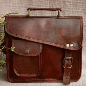 Personalized Vintage Leather Messenger Bag Ghent, Briefcase for Men and Women Brown, Personalised Groomsmen Gifts image 1