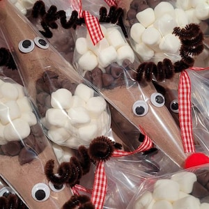 6 Hot Chocolate Reindeers