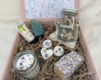 Birthday, Thinking of You, Best Wishes, Sympathy Gift, Birthday thoughtful Personalised Artisan Gift for Friend Dried Flower Unique Gifts