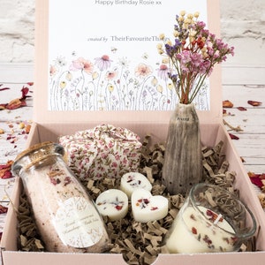 Regalo di Buon Compleanno, Scatola Regalo Personalizzata per la Cura di Sé, Regalo Vegano Artigianale, Set Regalo per la Migliore Amica, Regalo Spa, Regalo Ecologico