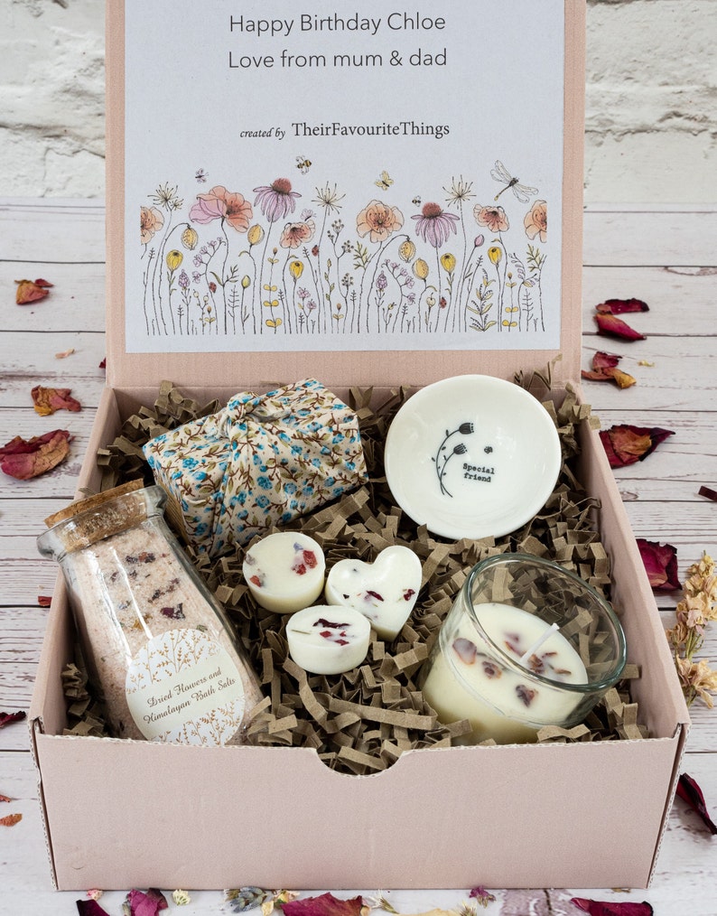 Happy Birthday Present Personalised Self Care Gift Box Filled Artisan Vegan Gift Best Friend Present Bridesmaid Gift Set Spa Gift Eco Gift Special Friend