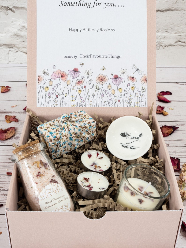 Happy Birthday Present Personalised Self Care Gift Box Filled Artisan Vegan Gift Best Friend Present Bridesmaid Gift Set Spa Gift Eco Gift Happy Days