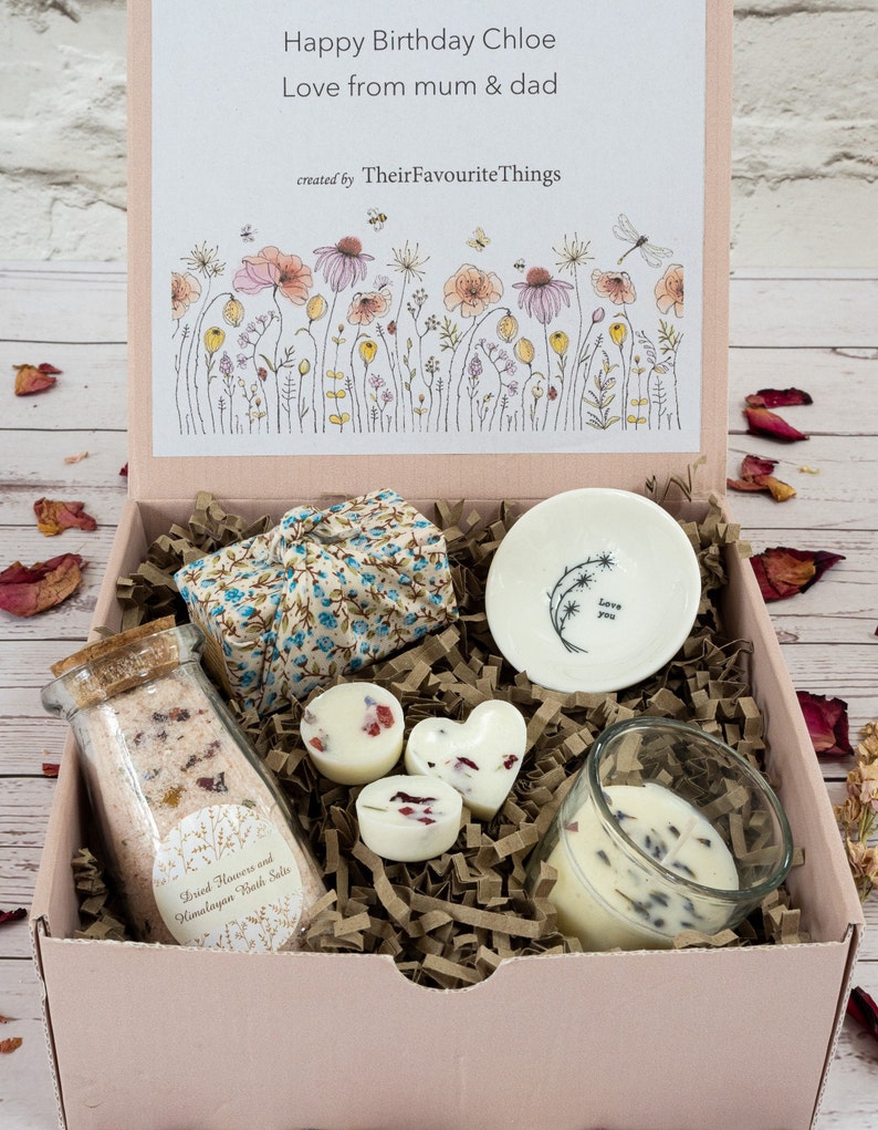 Happy Birthday Present Personalised Self Care Gift Box Filled Artisan Vegan Gift Best Friend Present Bridesmaid Gift Set Spa Gift Eco Gift Love You
