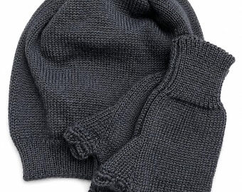 Dark Grey Merino Wool Slouchy Beanie and Gloves Set | Minimalist Knitwear Accessories