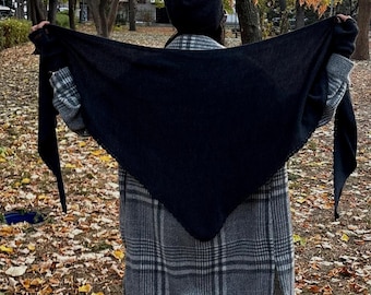 Merino Shawl in Black, Large Knitted Wrap for Year-Round Versatility