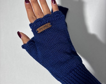 Guanti senza dita all'uncinetto: scaldamuscoli in lana blu scuro