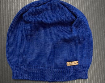 Berretto di lana blu lavorato a mano, cappello a trecce
