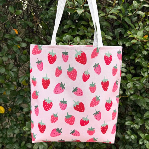 Strawberry Tote Bag, strawberry lover, everyday carry bag, farmers market, tote bags cute, big beach bags, beachwear, ladies summer fashion