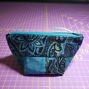 Bolso/cartera Notions, telas de Jenny Byers y Lodge Fabrics