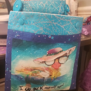 Pincushion with a Removable Scrap/Notions Bag