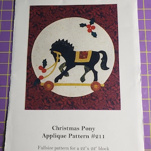 Christmas Pony Applique Pattern #211