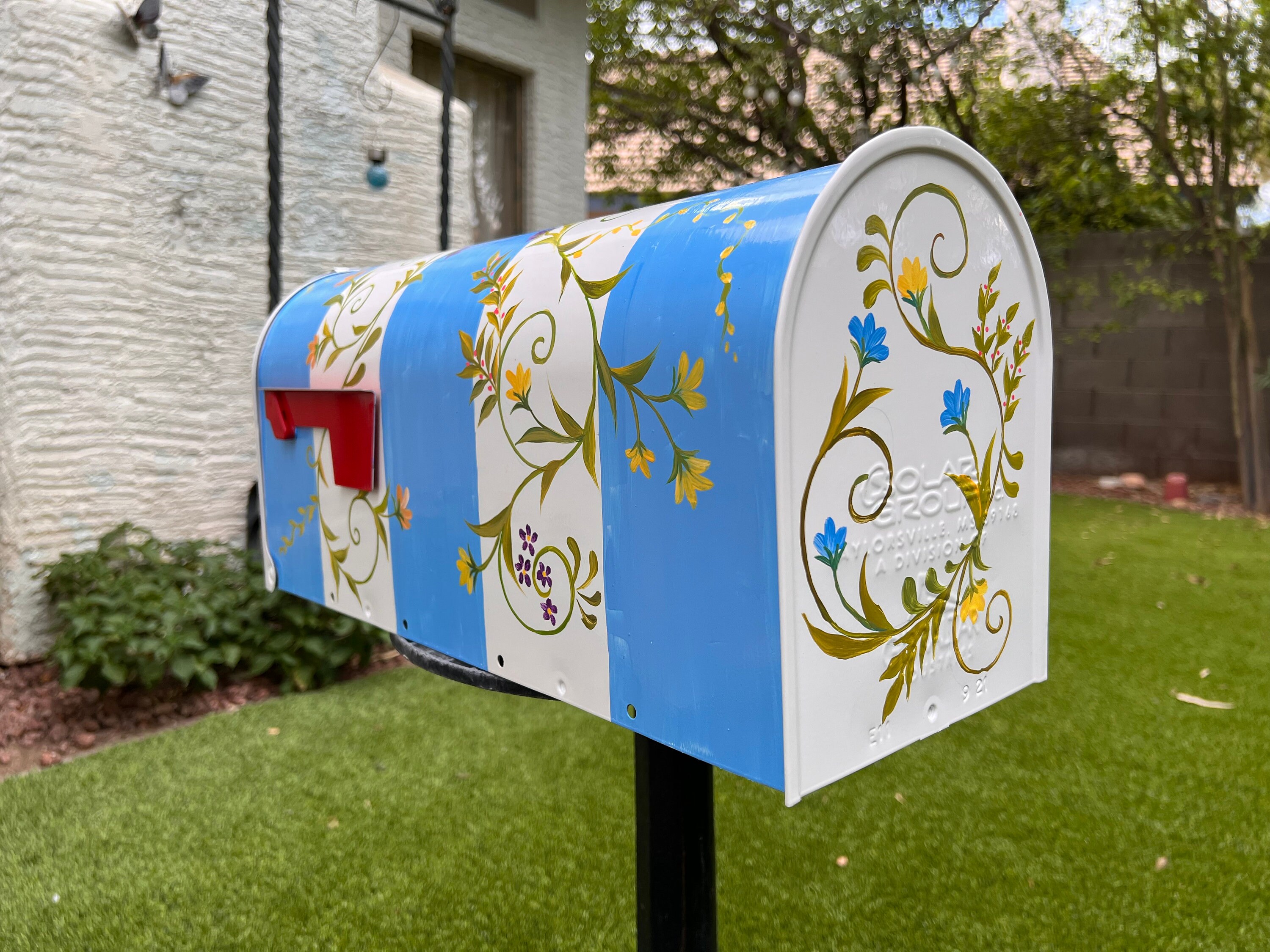 Blue Stripe With Floral Paint Metal Mailbox, White Standard Medium