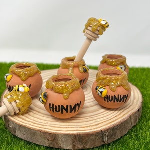 Winnie the Pooh Terra Cotta Hunny Pots Centerpieces Party Favors for Birthdays, Fake Honey Pot,  Clay Pots Party Favors , Bee Party