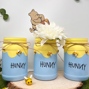 Honey Pot Plastic mason jar centerpiece, Hunny pot centerpiece, hunny pot party decor, Pooh baby shower, Winnie the Pooh Centerpiece