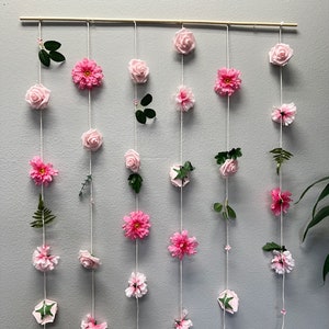 Flower Garland Wall Decor, Hanging Flower Backdrop, Wedding Flower Garland , Rose Backdrop, Flower Garland, Nursery Flower Wall