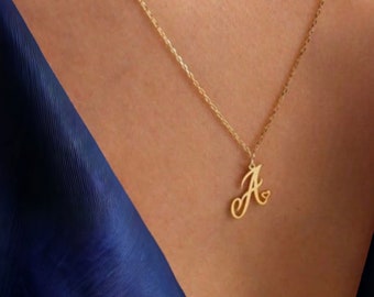 Handmade Gold Initial Hearth Pendant Necklace- Custom Letter Necklace with Hearth-Birthday Gift For Her -Mother's Day Gift