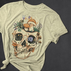 Mushroom Skull Goth Cottage Core T-Shirt, Vintage Retro Shirt, Whimsical Nature Top for Her, Unisex Edgy Gothic Apparel, Unique Graphic Tee
